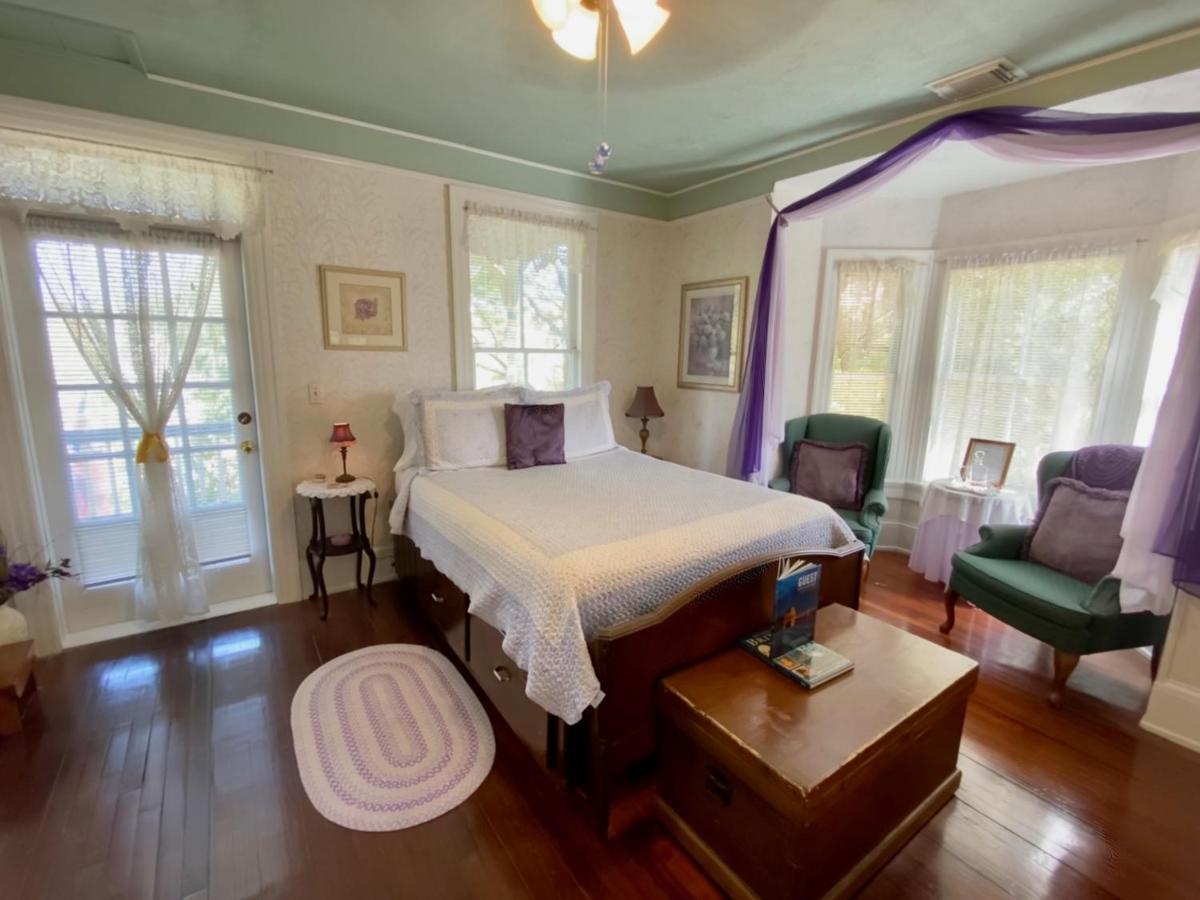 Bed & Breakfast Penny Farthing